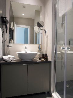 Фото 88 Rooms Hotel