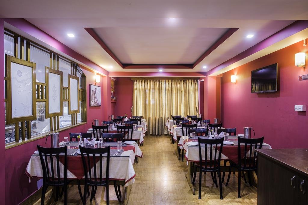 Фото Hotel White Yak