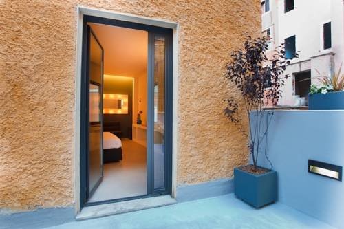 Фото Urben Suites Apartment Design