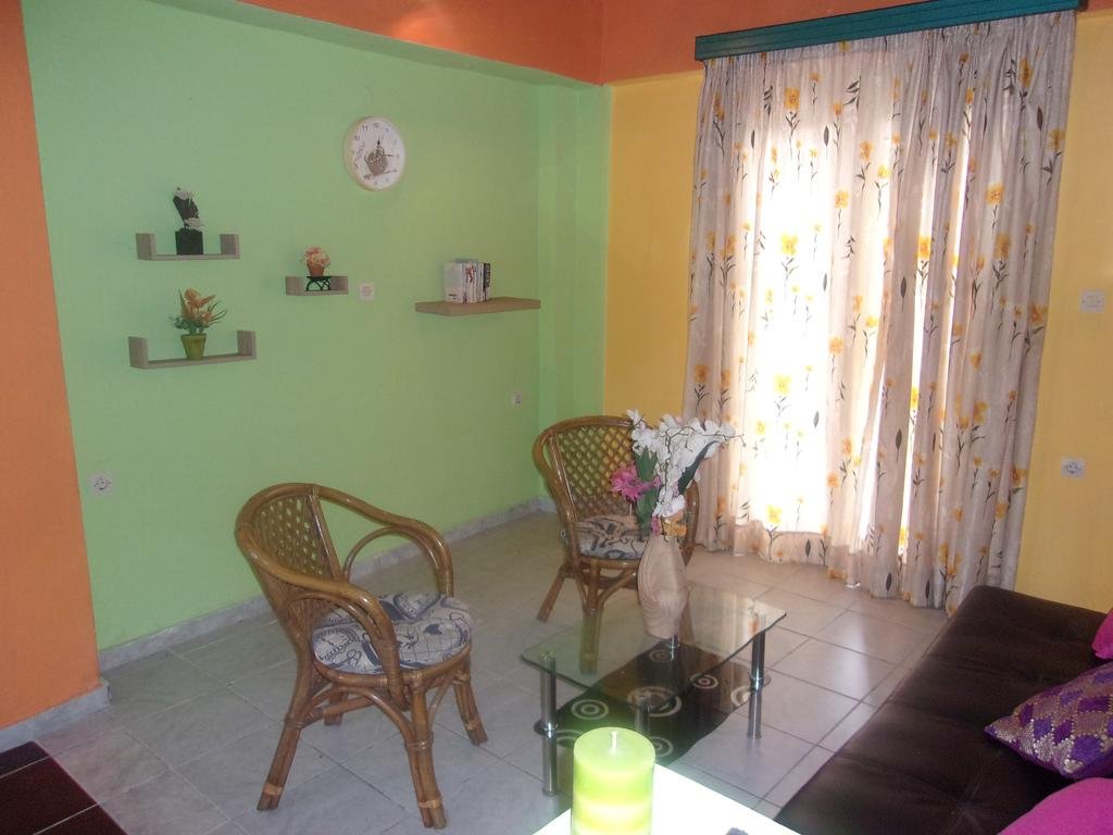 Фото Haroula Apartments