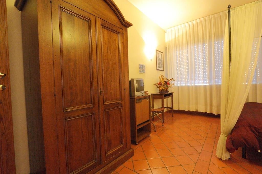 Фото Antica Posta Bed & Breakfast - Florence