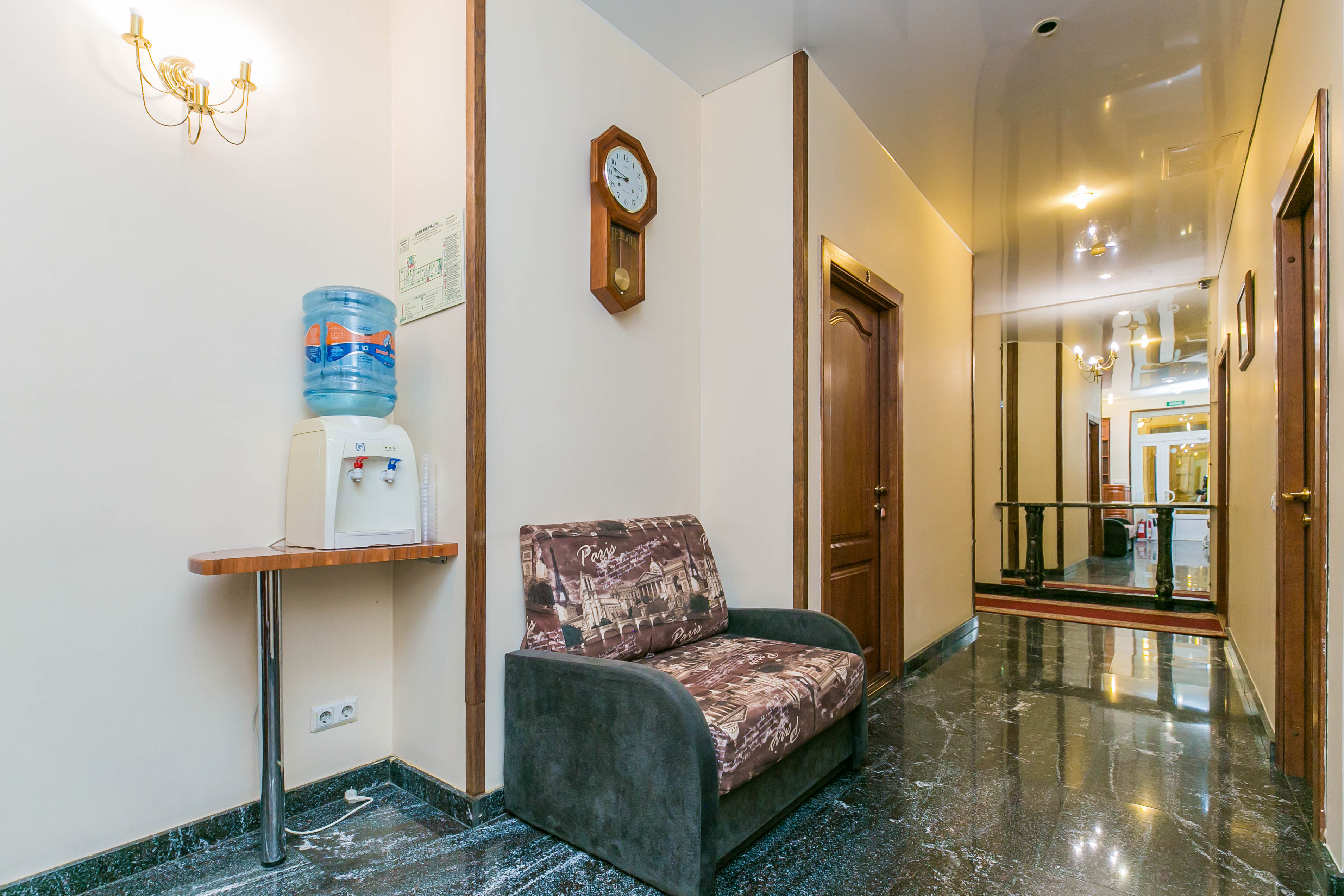 Фото отеля 3