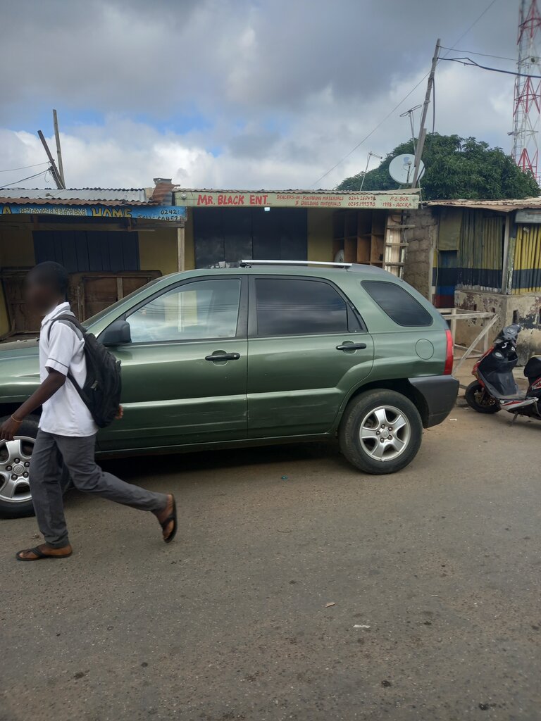Furniture store Mr Black Ent, Accra, photo