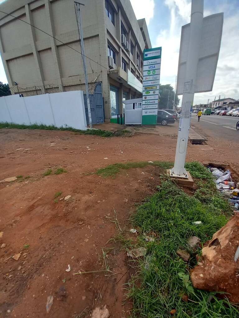 Office furniture Yoo! mart Office, Accra, photo