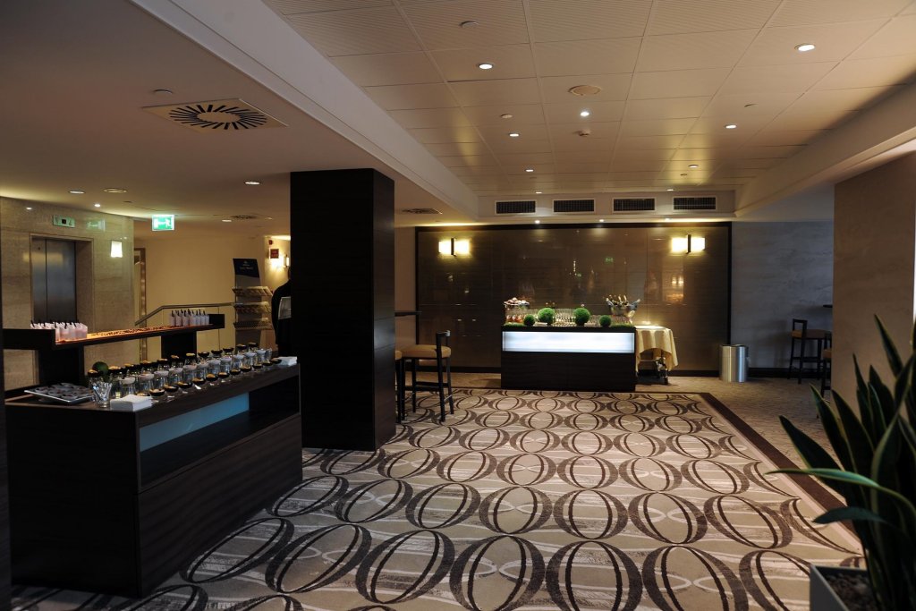 Фото Hilton Milan