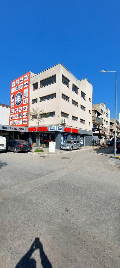 Auto parts and auto goods store Oto Real, Izmir, photo
