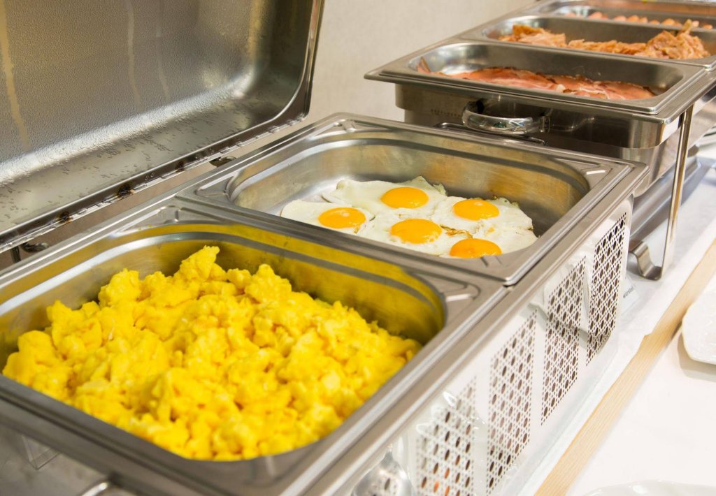 Фото Best Western Plus Executive Hotel and Suites