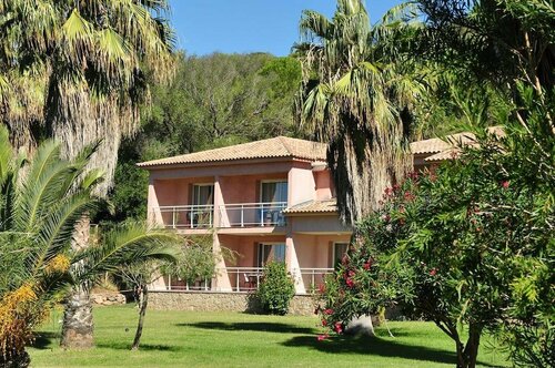 Гостиница Hotel Le Ruesco