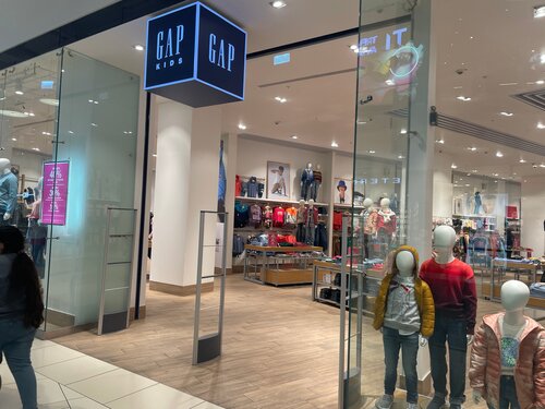 Closest gap near me online