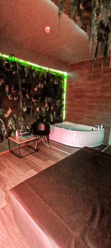 Yomon erotik ish stoli fon rasmi