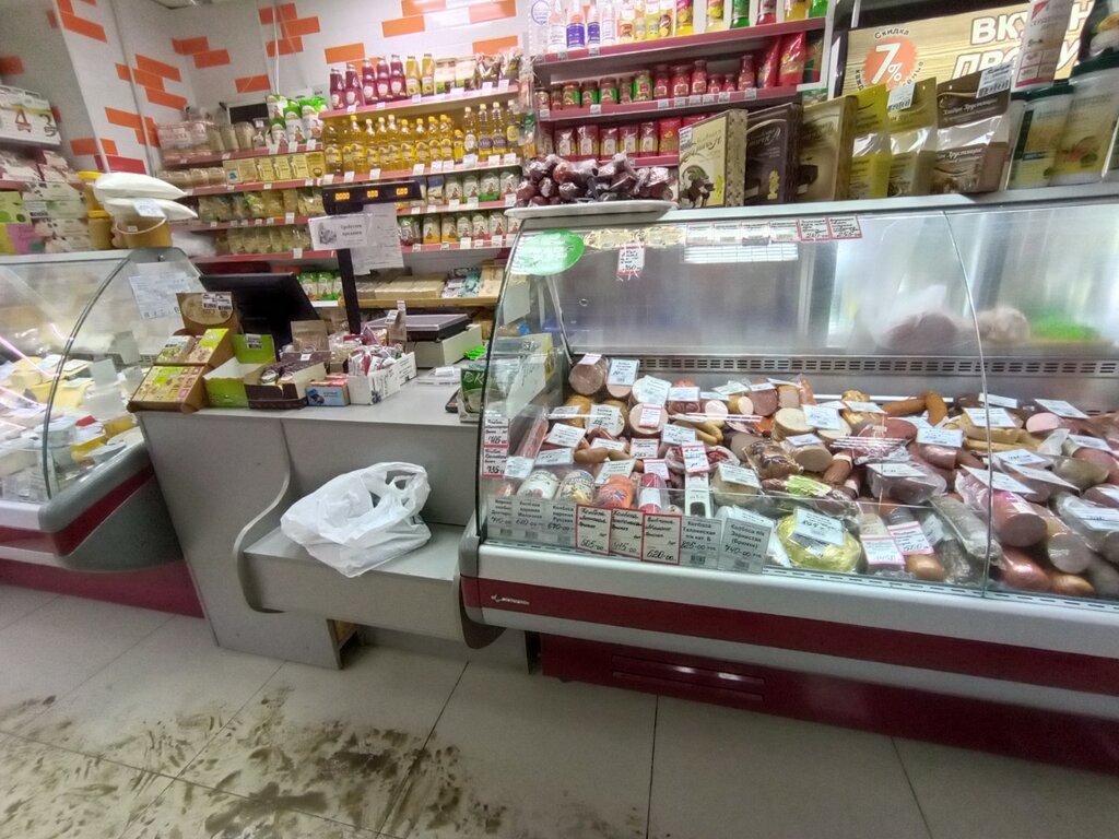 Магазин продуктов Вкусные продукты, Барнаул, фото