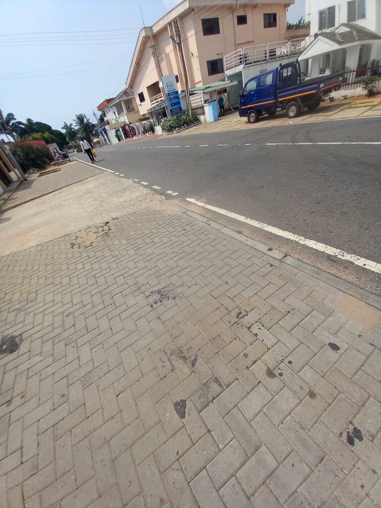 Medical center, clinic Rima Theratouch Ghana, Accra, photo