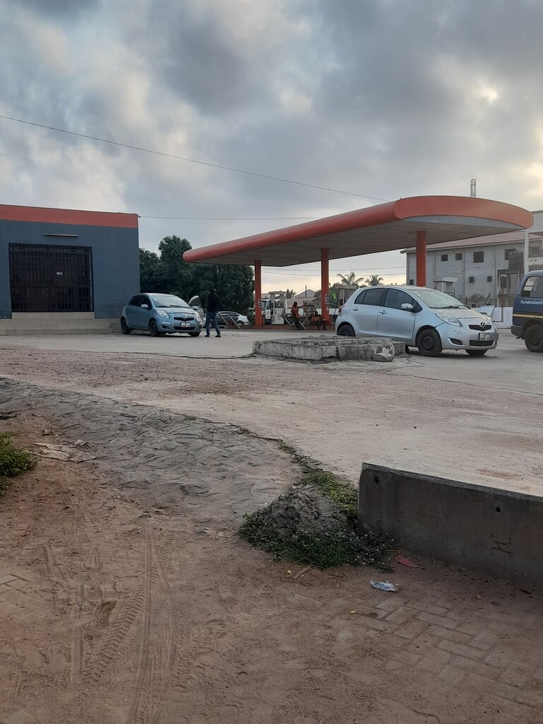 Gas station Goil filling station, Earth, photo