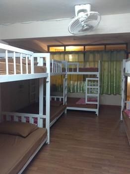 Фото The Living Place 2 - Hostel