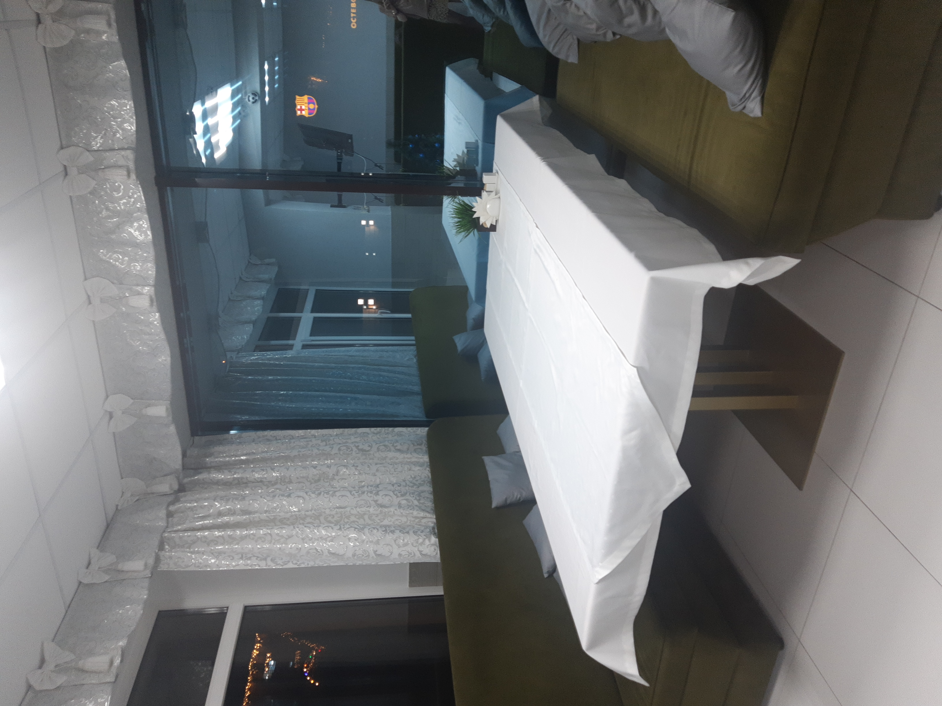 Фото Алёлина Хата