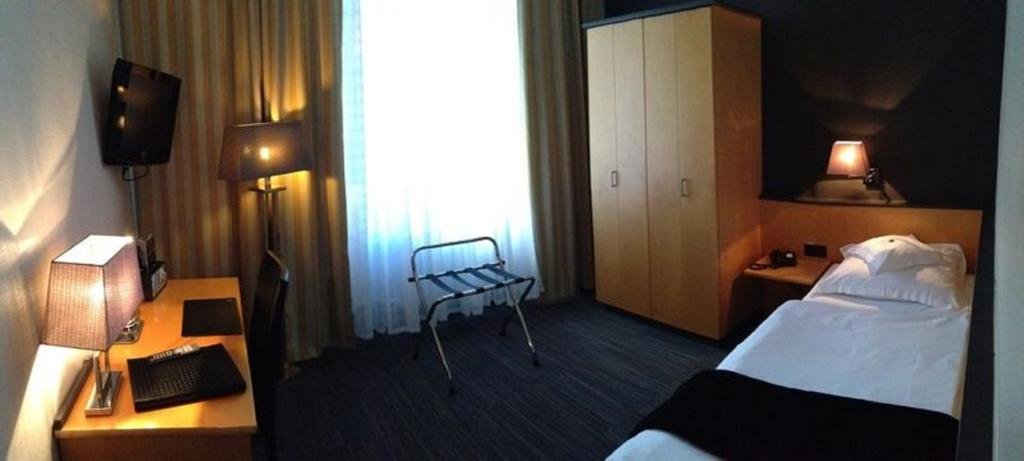 Фото Hotel Lindenhof