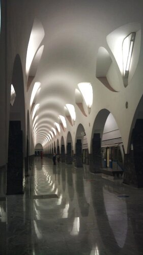 Проктологтың қабылдауындағы ер адамның порно кабинасы