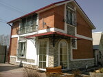 Stil Master (Pobedy Avenue, 289) ، بناء بيت الصيف
