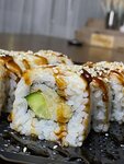 Tsunami (Kuybysheva Street, 68В), barra de sushi