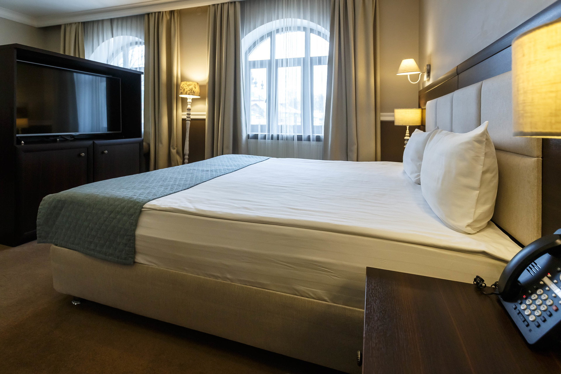 Фото отеля 2