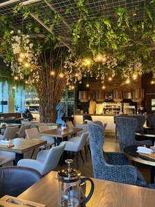 L. E. S. (Russian Federation, Lipetsk, L. Tolstogo Street, 1), restaurant