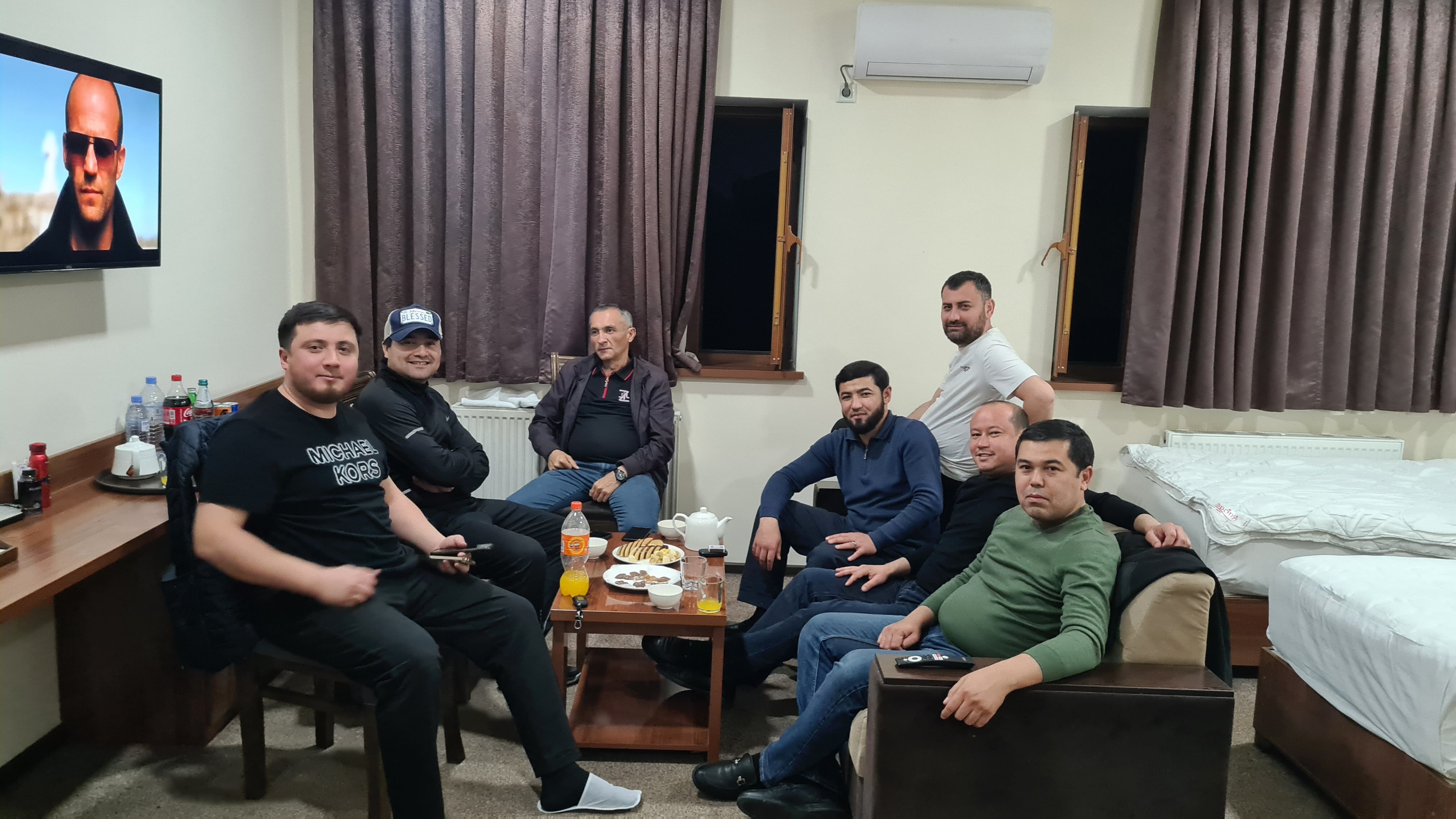 Фото Makon Hotel