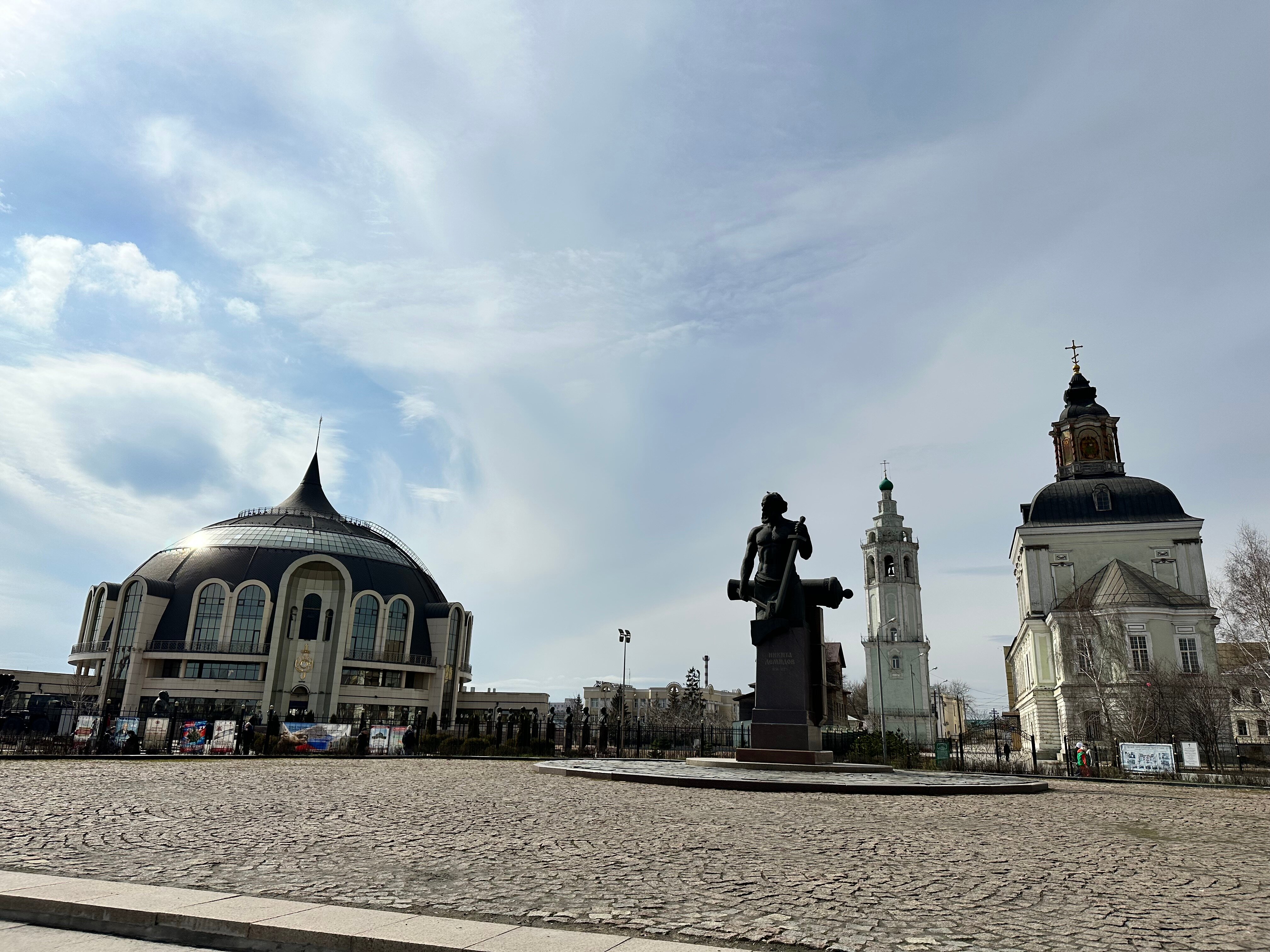 Фото Императоръ