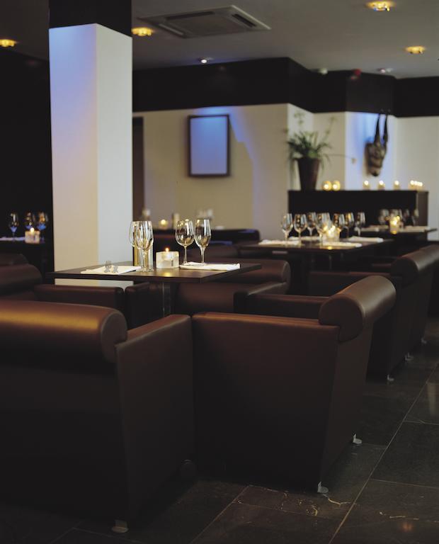 Фото Radisson Blu Edwardian Sussex Hotel, London