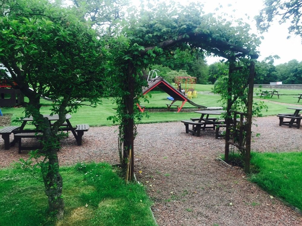 Фото The Stair Arms Hotel