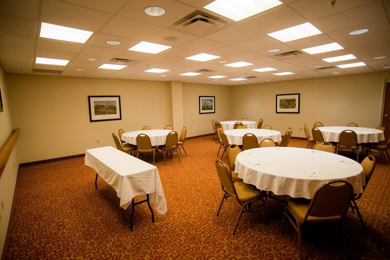 Гостиница Hampton Inn & Suites Radcliff - Fort Knox