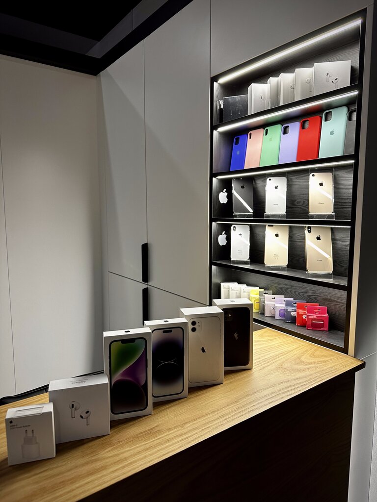 Mobile phone store So Good, Simferopol, photo