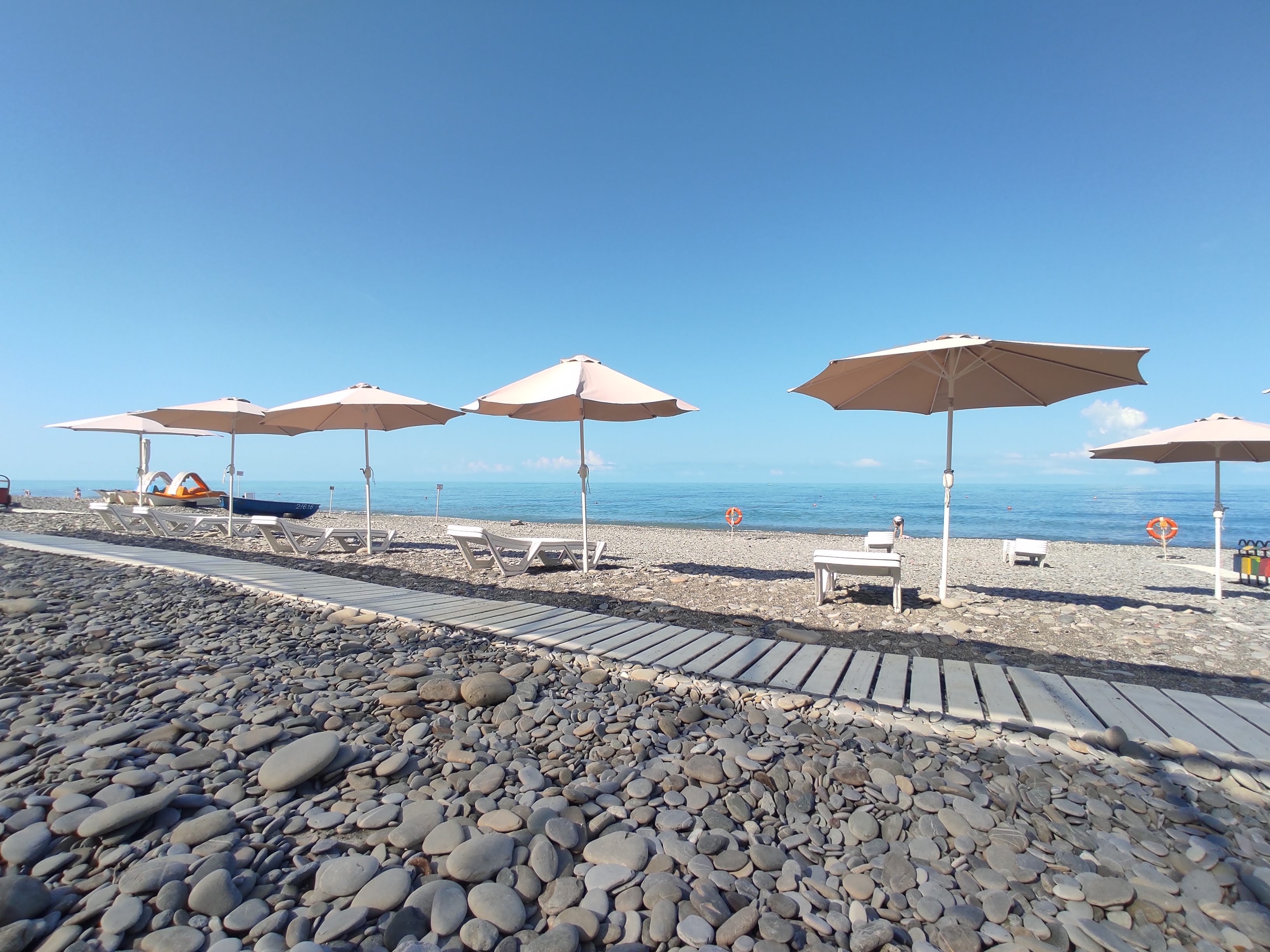 Фото Ларимар