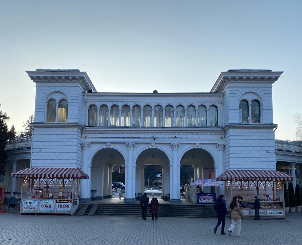 Фото Нарзан Вест