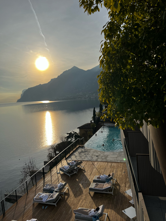 Фото Eala My Lakeside Dream