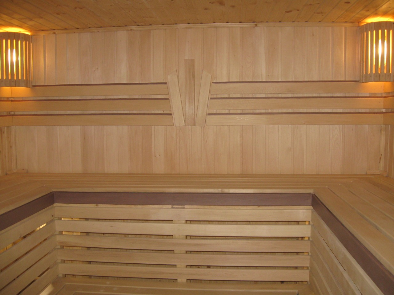 Фото Теремок в горах