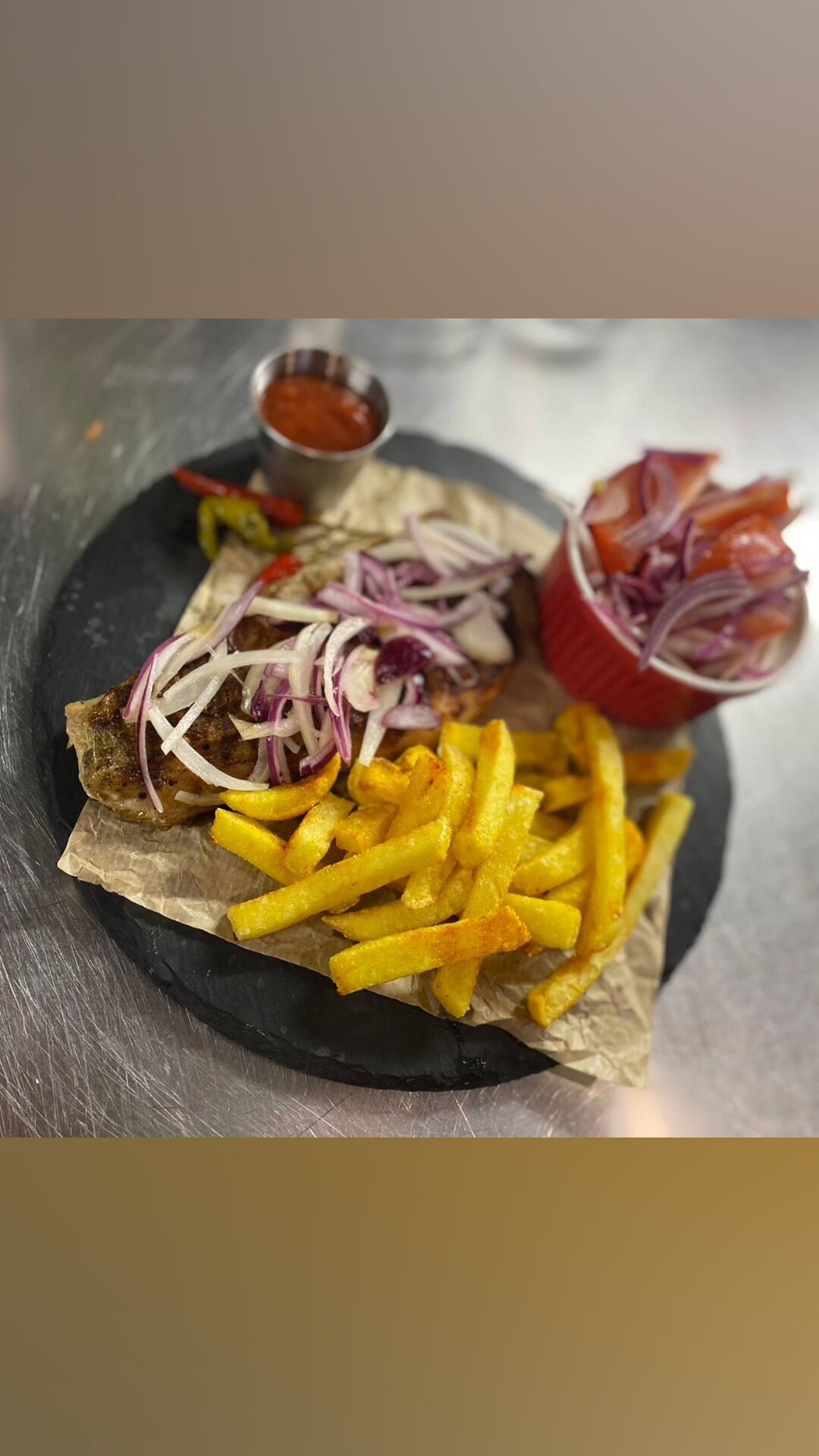 Фото Дронго