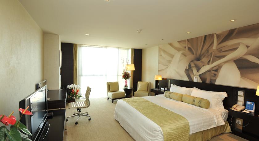 Фото China National Convention Center Grand Hotel