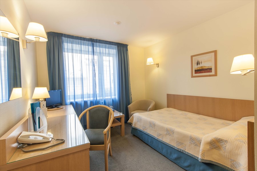 Фото Гранд Авеню by Usta Hotels