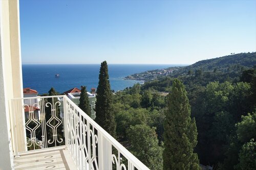 Гостиница Усадьба Голубой Залив в Симеизе