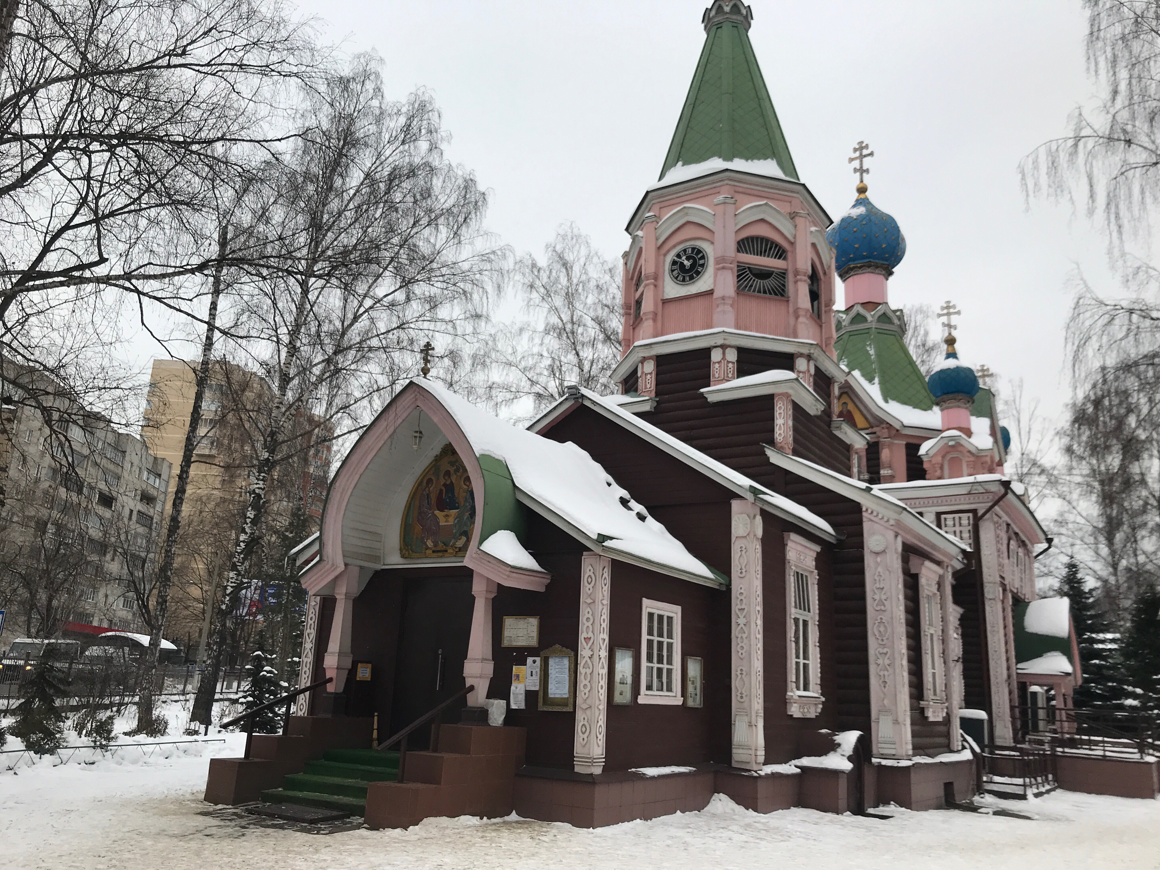 Троицкая церковь ул урицкого 1 фото