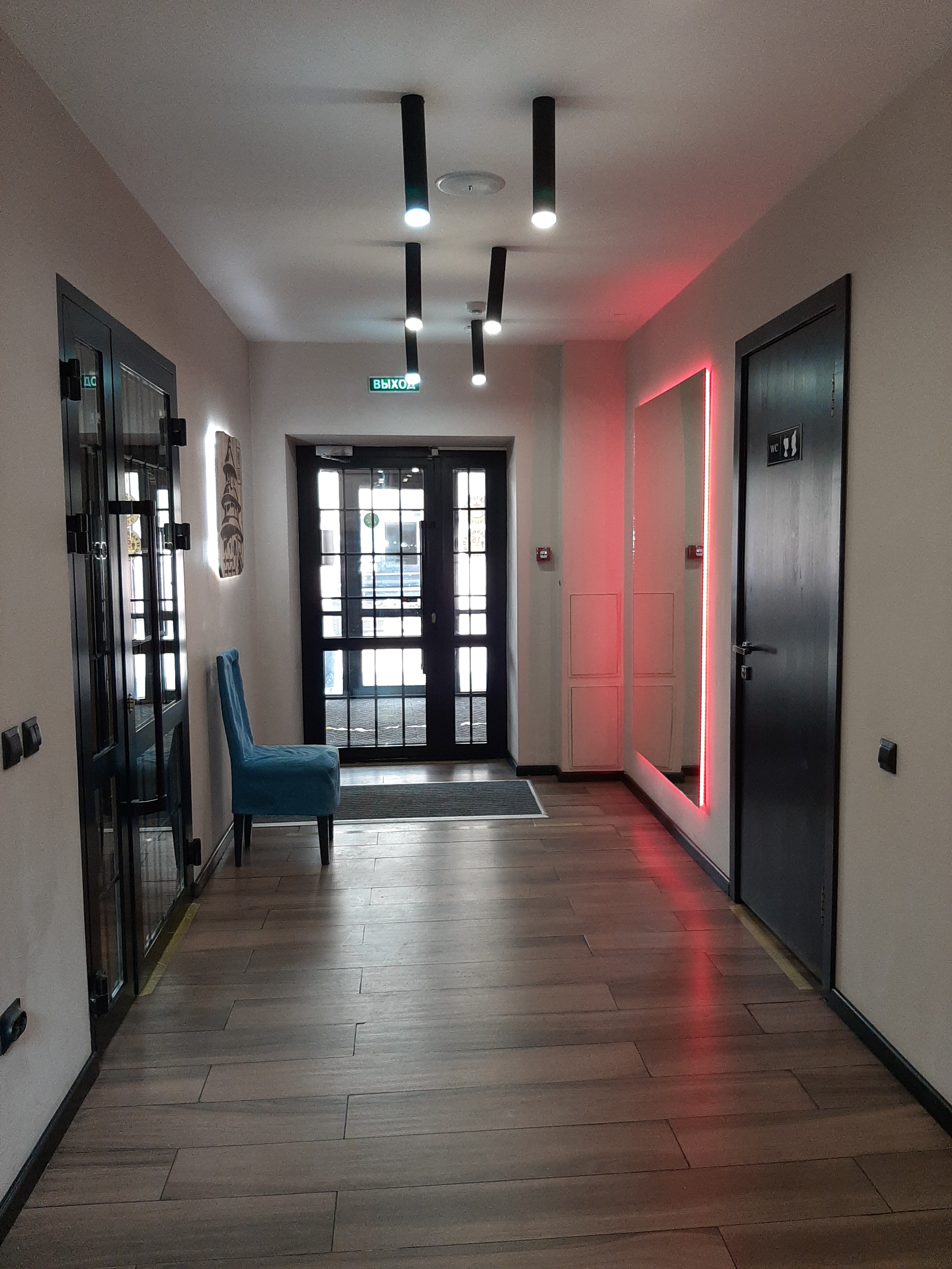 Фото Династия