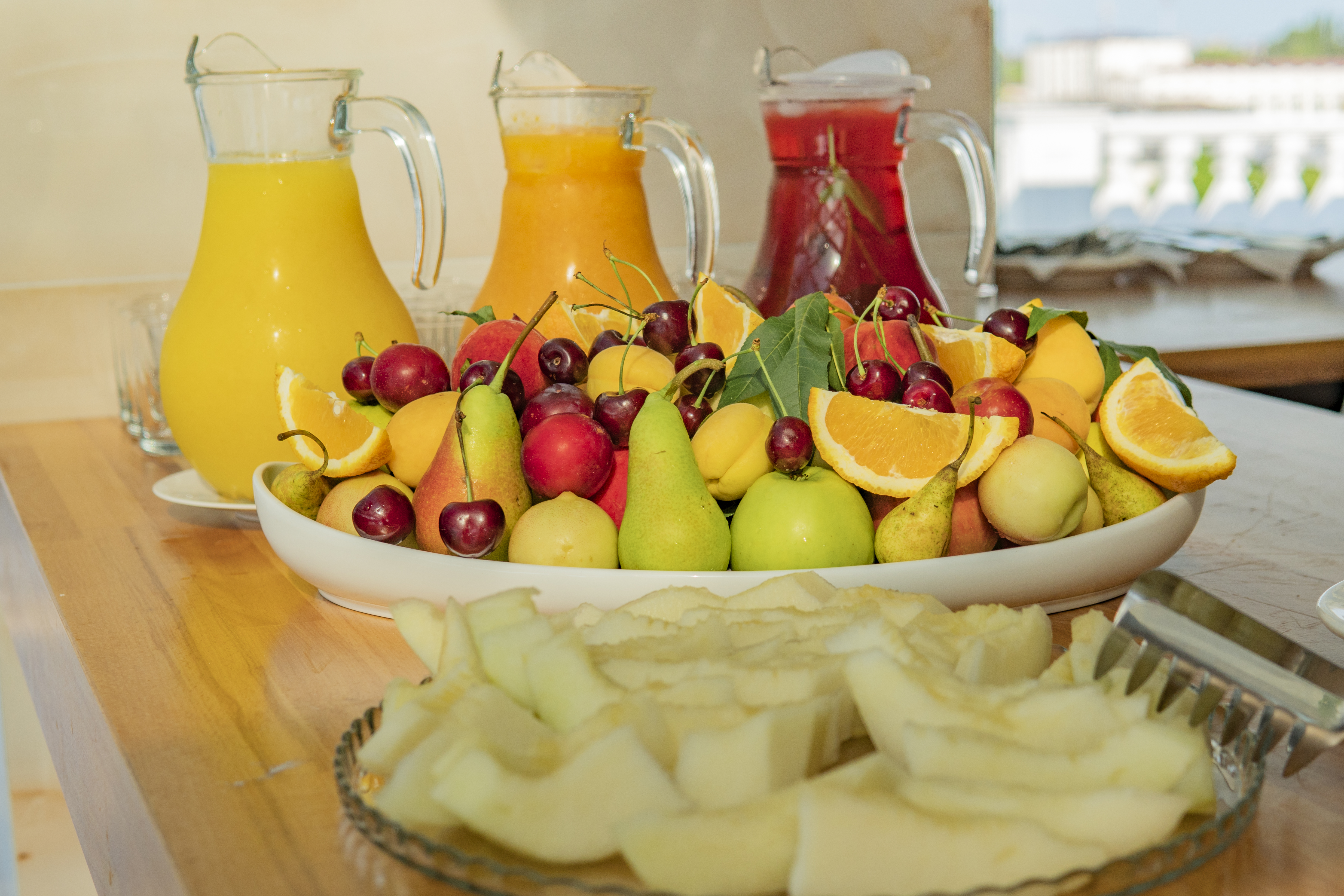 Фото Гранд Отель Сухум