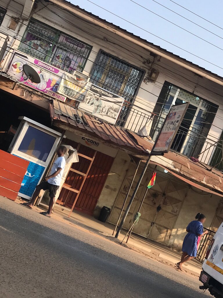 Video game consoles Gametech.Gh, Accra, photo