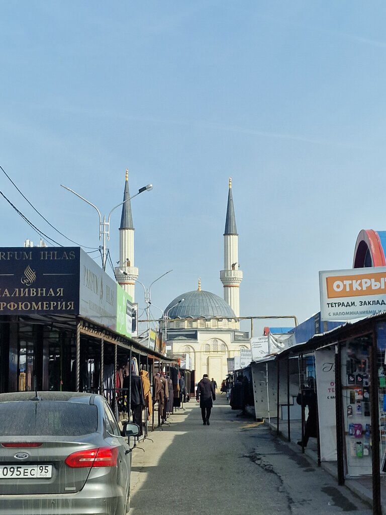 ОБУВНОЙ МАГАЗИН, Grozny - ул. Маяковского, ТЦ Беркат,, Grozny, Чеченская Респ., 