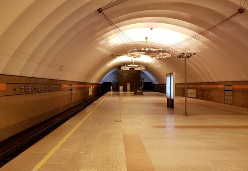 Новочеркасская (Санкт-Петербург, Заневский проспект), станция метро в Санкт‑Петербурге