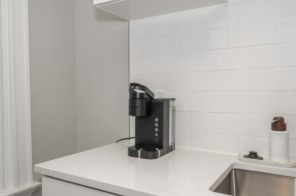 Фото The Luxe Spot Suites