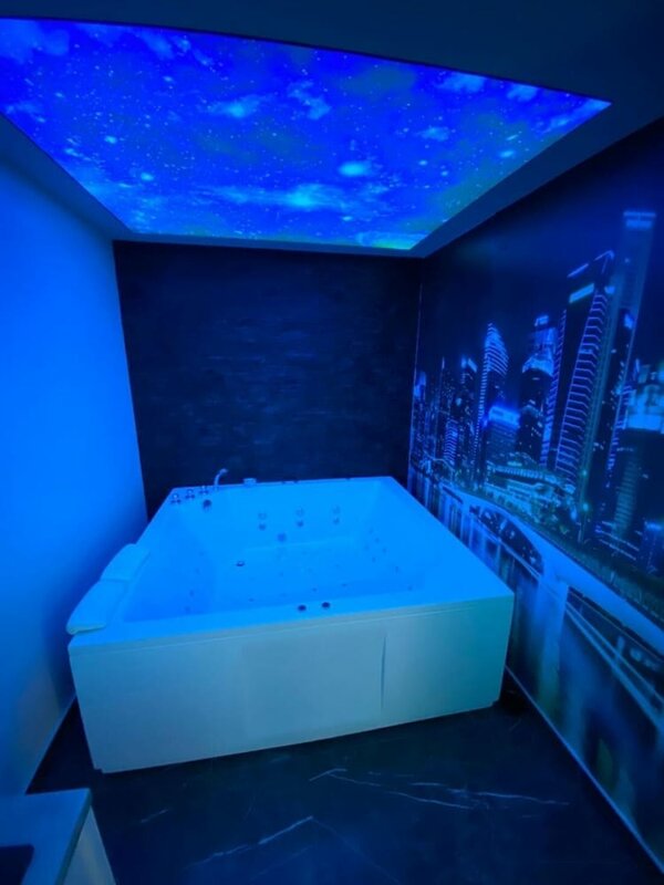 Гостиница Apartman 2 SV Istocno Sarajevo Lukavica sa Jacuzzi Lux SPA Hilandarska Centar