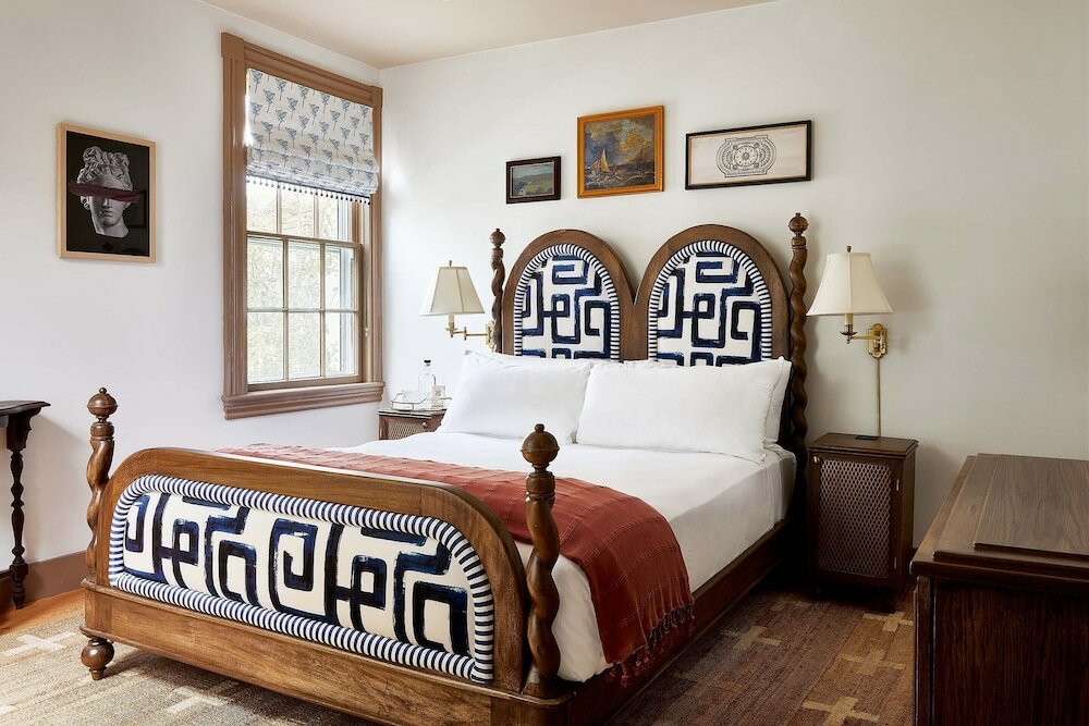 Фото Blue Iris by Life House