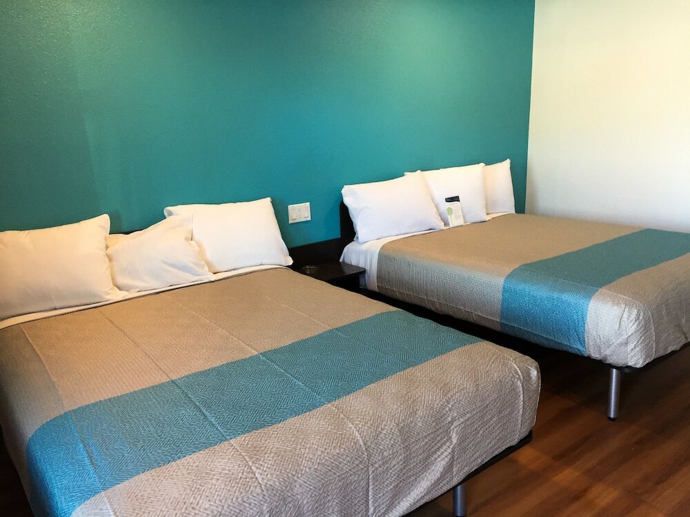 Фото Motel 6 San Bernardino, Ca - Downtown