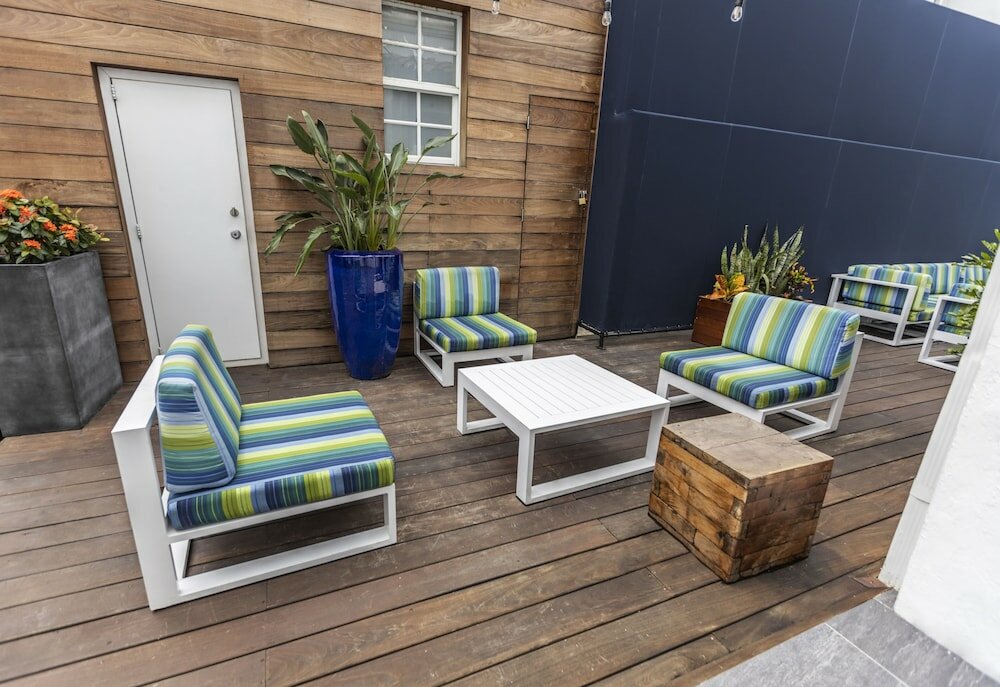 Фото Chesterfield Hotel & Suites, a South Beach Group Hotel